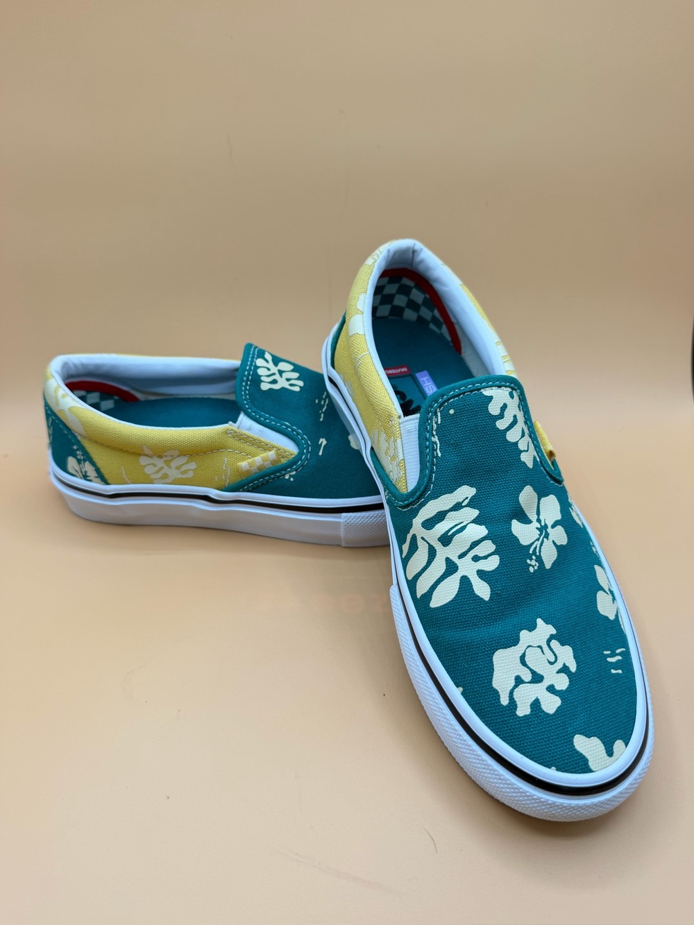 Vans Slip-On Floral Canvas Sneakers - Teal & Yellow (women’s 7.5)